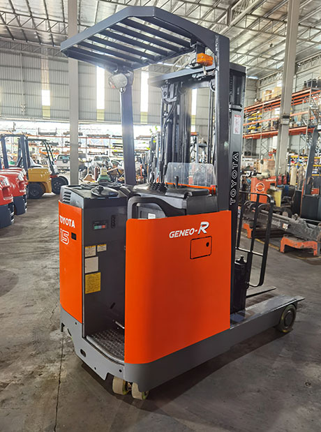 Toyota Reach Truck